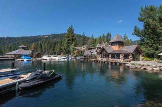 FLEUR DU LAC LAKE FRONT TOWNHOUSE